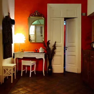 Couette-café Bianca, Catane