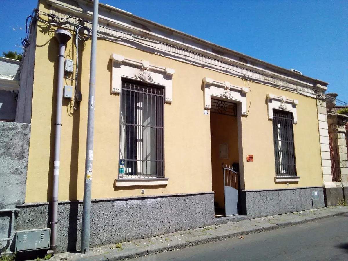 B&B Scirocco D'Africa Catania Bed and breakfast